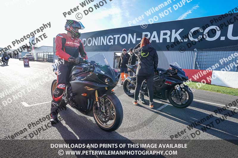 donington no limits trackday;donington park photographs;donington trackday photographs;no limits trackdays;peter wileman photography;trackday digital images;trackday photos